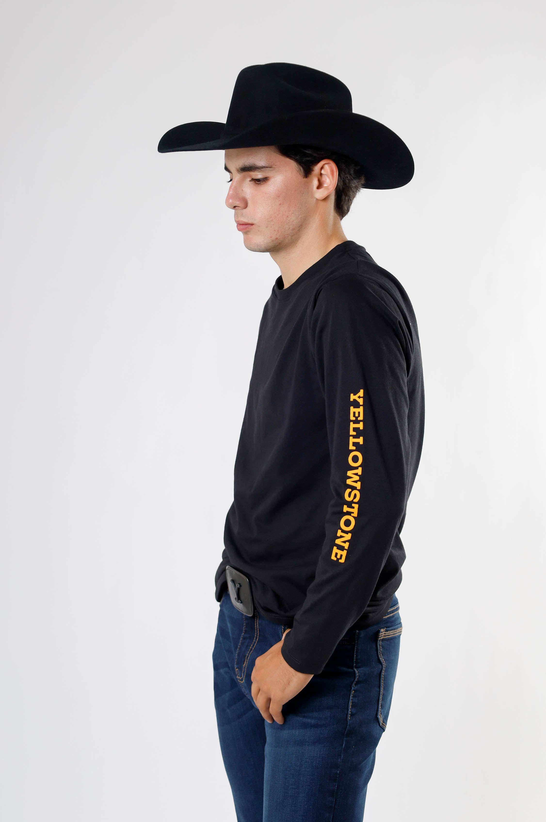 Y25TCB001 NEGRO