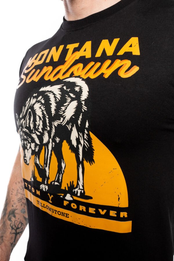 Playera Yellowstone Lobo Montana